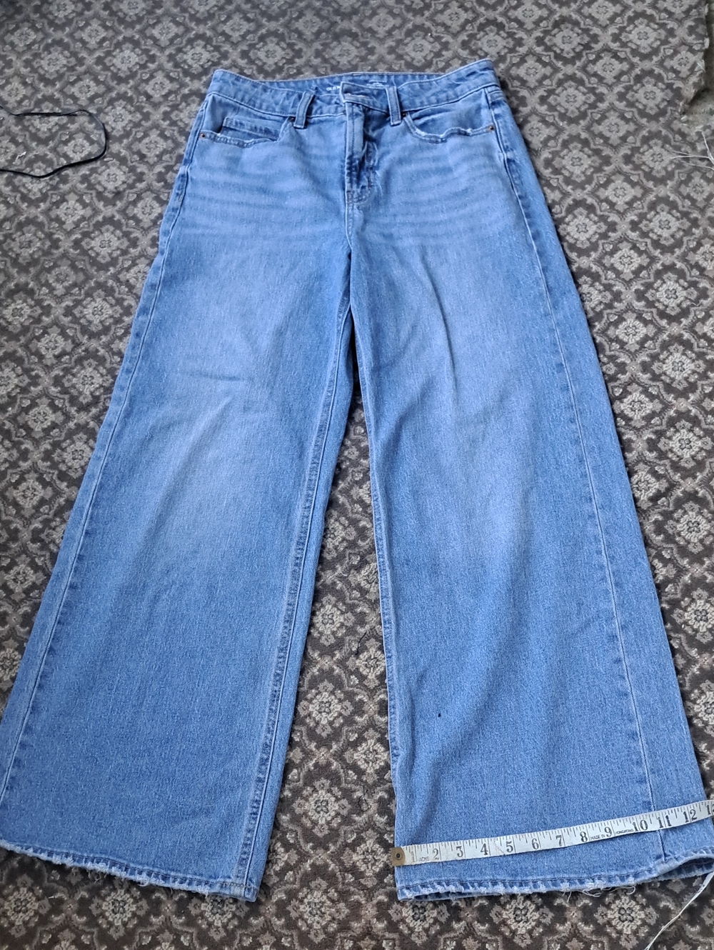 Old Navy Light Blue Wide-Leg Jeans